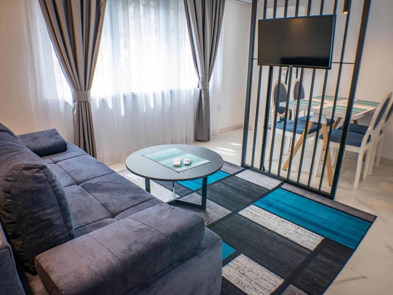 Sunny Corner Apartments Visoko Esterno foto