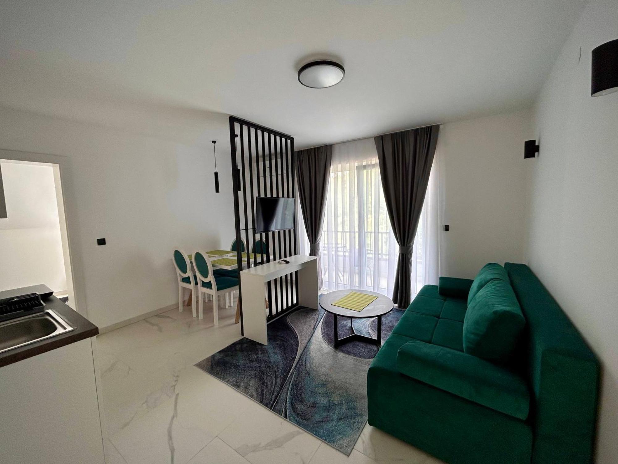 Sunny Corner Apartments Visoko Esterno foto
